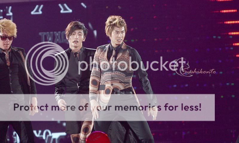 FOTOS "MBC Korean Music Wave" en Bangkok - TVXQ (07/04/2012) parte 2 934c5484d43f87947261058ed21b0ef41ad53a8d