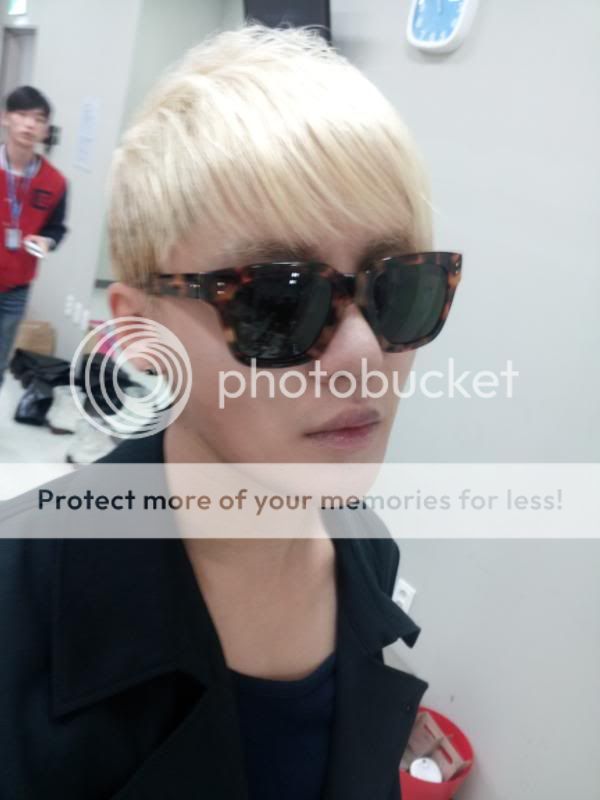 FOTOS "Actualización en el Twitter de Junsu" (04/04/2012) AppLJfjCAAI0OY7