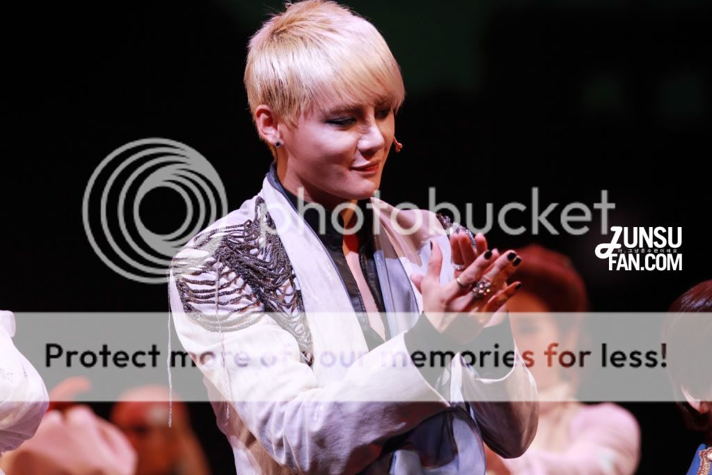 FOTOS "Musical ELISABETH" - Junsu (08/04/2012) IMG_0984__copy