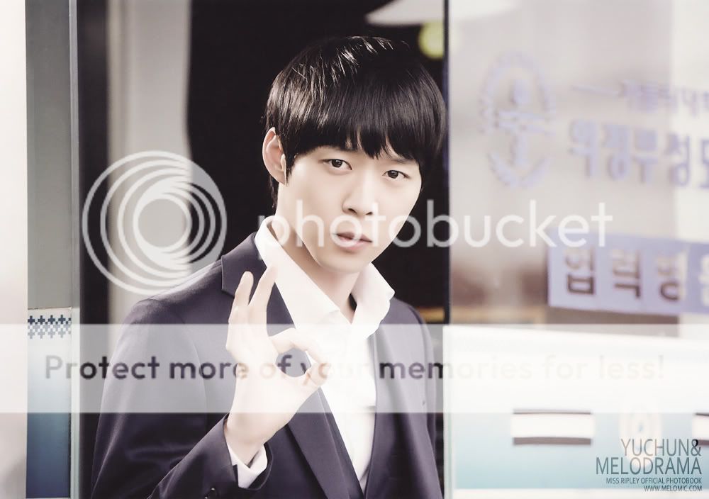 FOTOS "Miss Ripley" Photobook - Yoochun (03/04/2012) parte 4 Mr_018