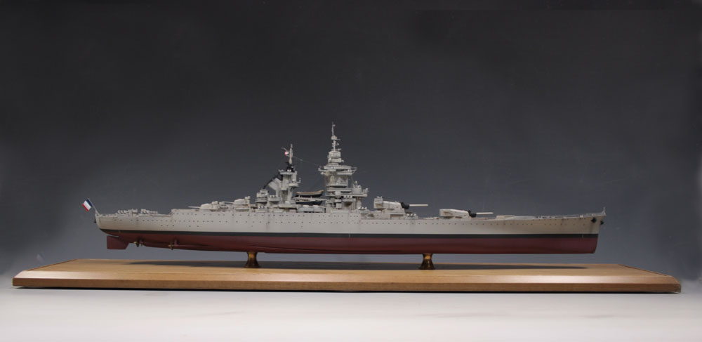 richelieu - Richelieu (base Trumpeter 1/350°) par LA VEILLE - Page 4 Forum2_zpsc1508f5b