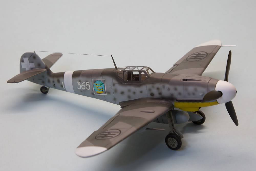 Bf109G-4 Regina Aeronautica 1/48 ES4F3062