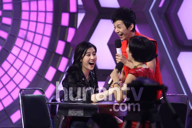 [23/09/12] บันทึกเทปรายการ Happy Camp [快乐大本营] 2215571182_z23_zps4d8382e9