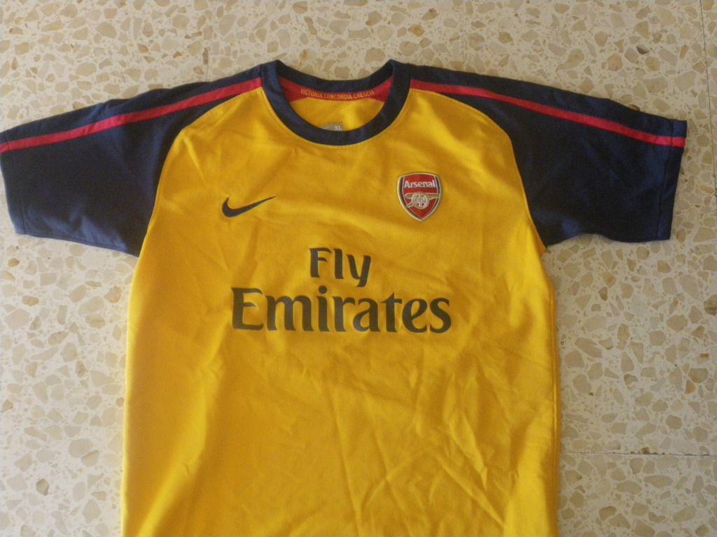 Colecciones de camisetas bufandas de fútbol o cualquier deporte! Arsenal20092naEquipaci