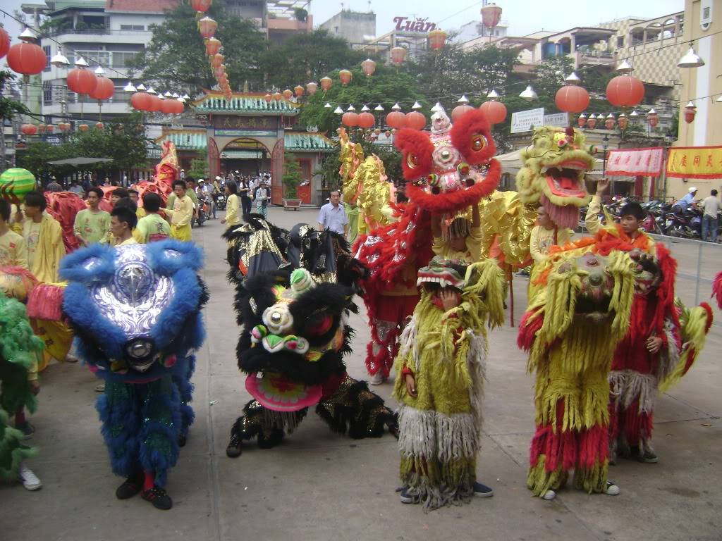 Tết trung thu chùa ông bổn 2011 DSC06747