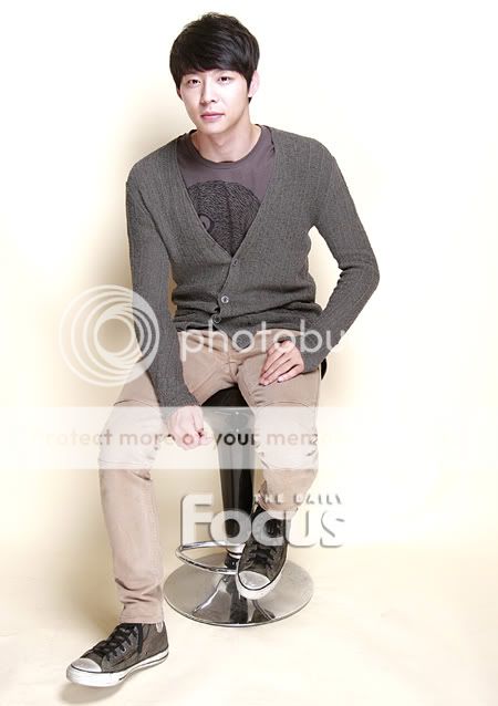 [PIC] 120604 Yoochun dans différents sites de news 120604Yoochunnewssite36