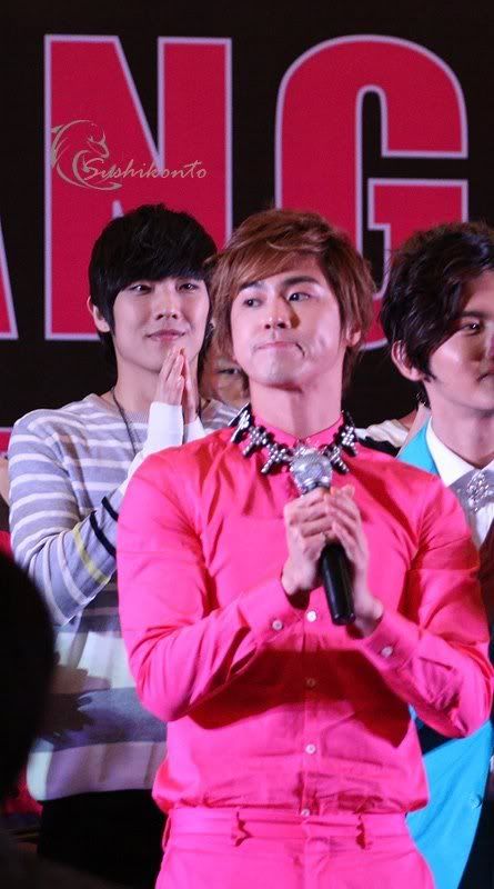 [PIC] 120406 Korean Music Wave à Bangkok - Conférence de Presse 120406PressConfBKK106