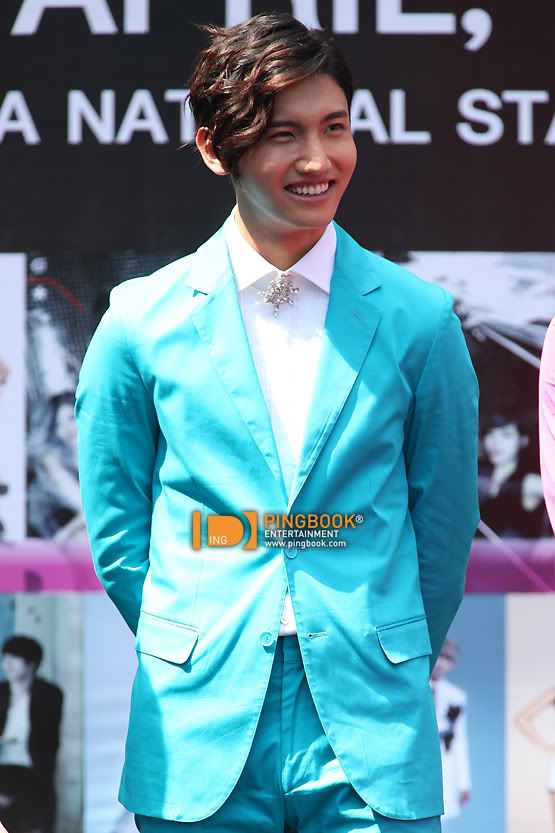 [PIC] 120406 Korean Music Wave à Bangkok - Conférence de Presse 120406PressConfBKK15