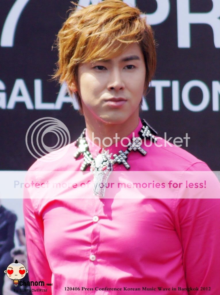 [PIC] 120406 Korean Music Wave à Bangkok - Conférence de Presse 120406PressConfBKK30