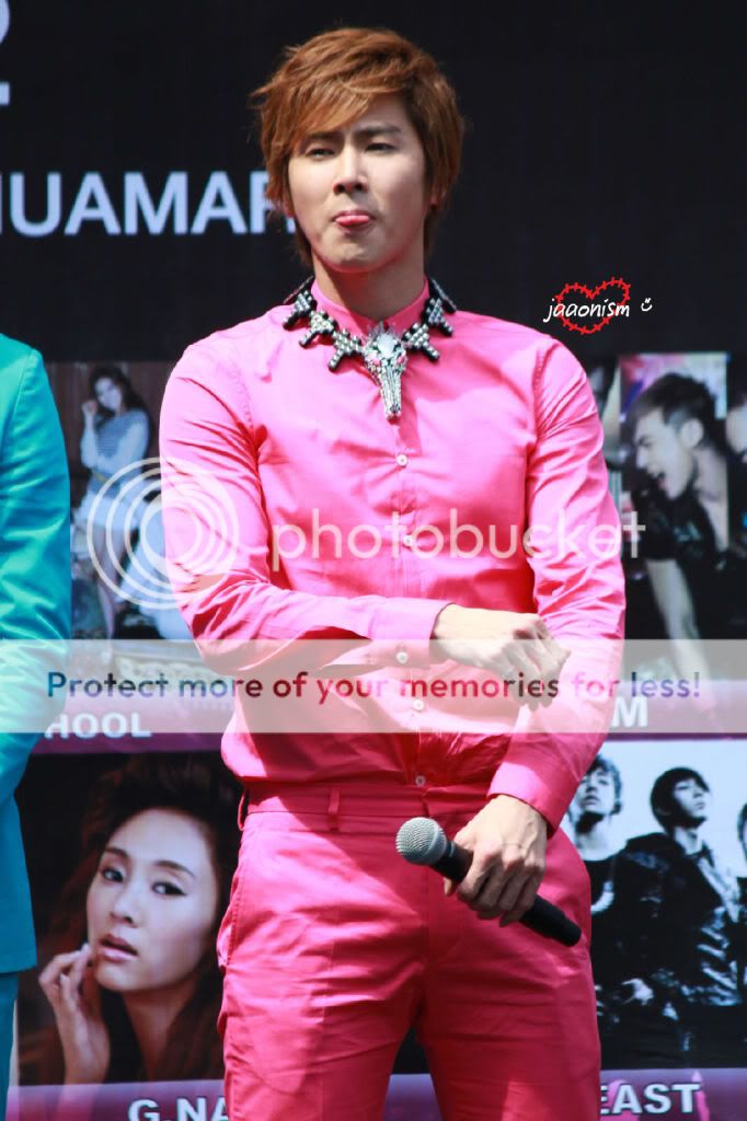 [PIC] 120406 Korean Music Wave à Bangkok - Conférence de Presse 120406PressConfBKK36