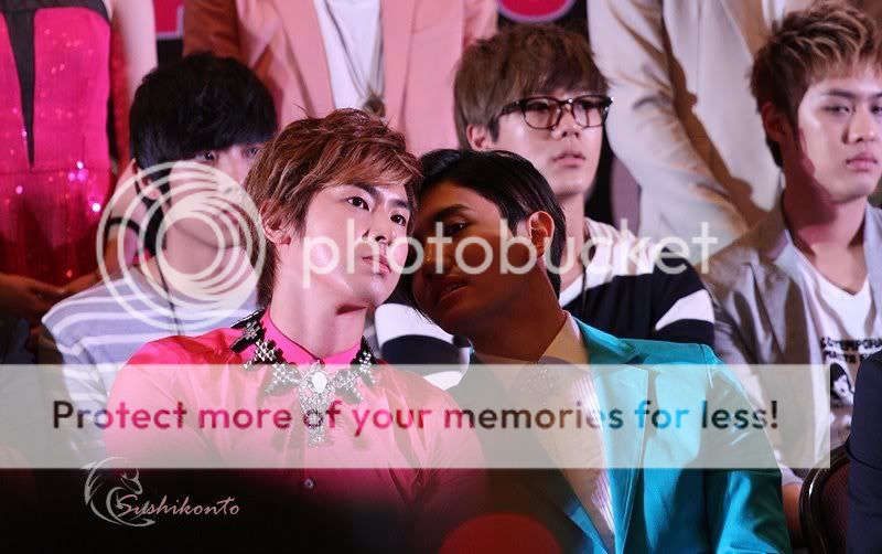 [PIC] 120406 Korean Music Wave à Bangkok - Conférence de Presse 120406PressConfBKK87