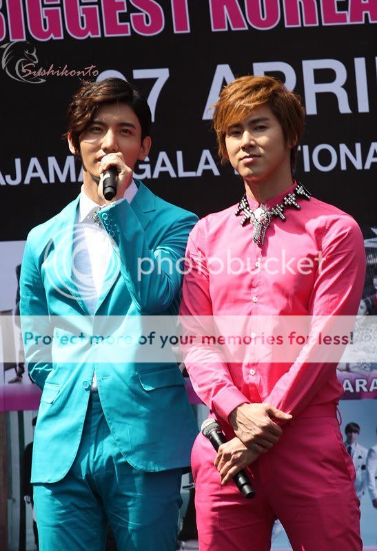 [PIC] 120406 Korean Music Wave à Bangkok - Conférence de Presse 120406PressConfBKK89