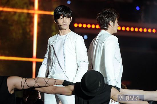 [PIC] 120512 TVXQ - Dream Concert 120512TVXQDreamConcert19