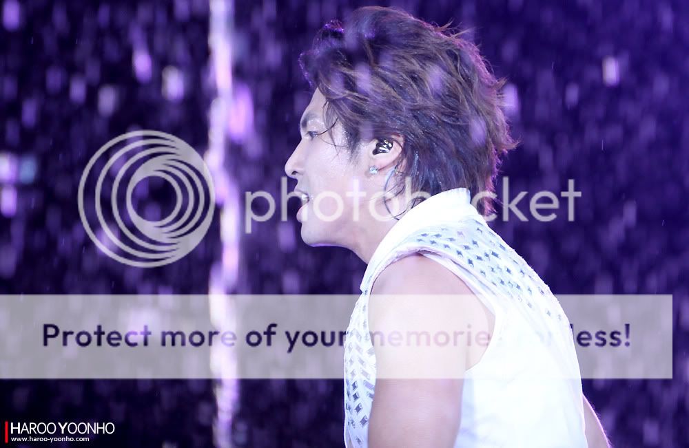 [PIC] 120818 TVXQ - SM TOWN Seoul 120818TVXQ-SMTOWNSeoul196