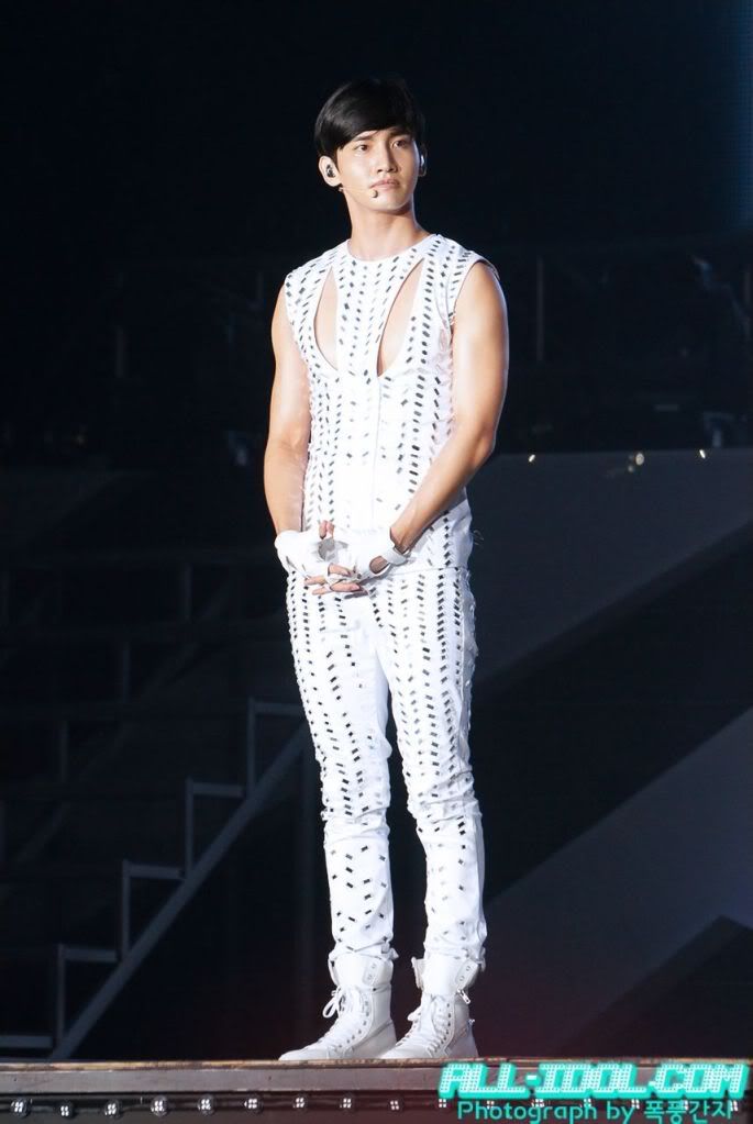 [PIC] 120818 TVXQ - SM TOWN Seoul 120818TVXQ-SMTOWNSeoul249