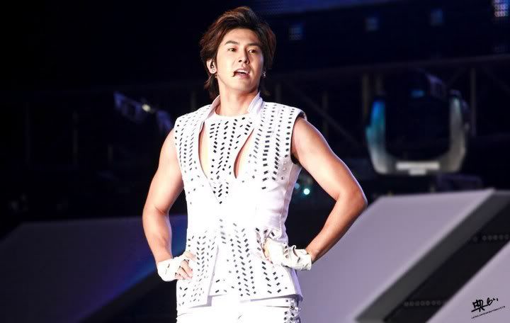 [PIC] 120818 TVXQ - SM TOWN Seoul 120818TVXQ-SMTOWNSeoul39