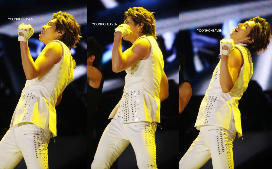 [PIC] 120818 TVXQ - SM TOWN Seoul 120818TVXQ-SMTOWNSeoul92