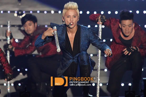 [PIC] 120527 XIA - Tarantallegra concert in Bangkok 120527XIABkk18