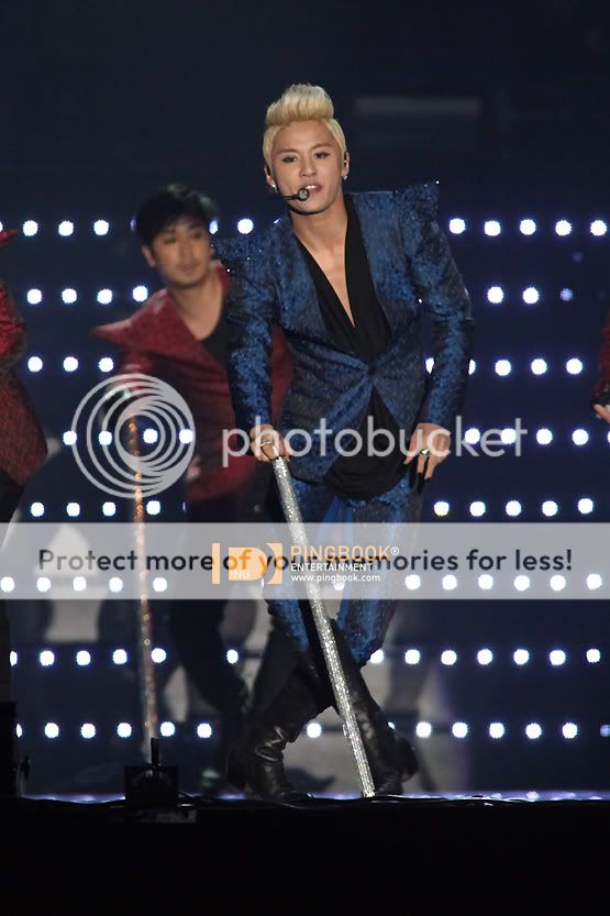 [PIC] 120527 XIA - Tarantallegra concert in Bangkok 120527XIABkk25