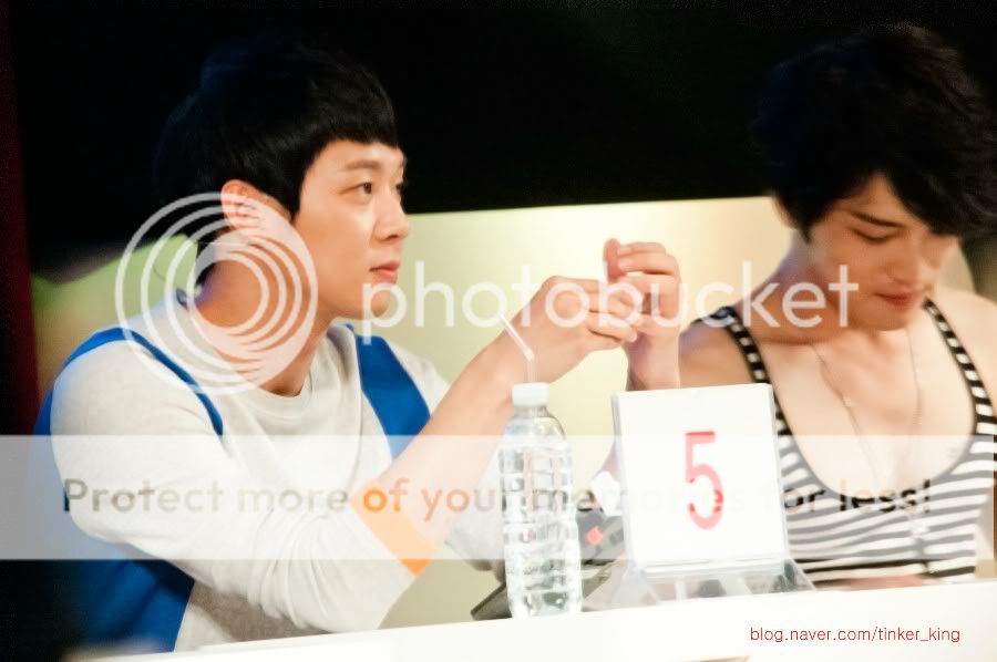 [PIC] 120819 JYJ - Mario Kart Event 120819JYJMarioKartEvent41