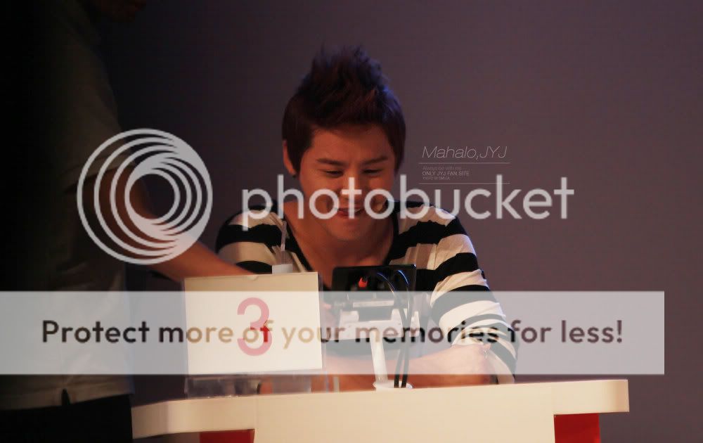 [PIC] 120819 JYJ - Mario Kart Event 120819JYJMarioKartEvent43