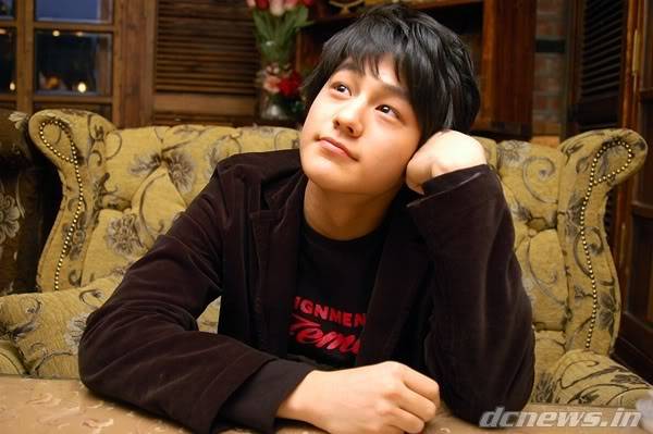 Pics Kim Bum 9-72738905_jisoo_0309