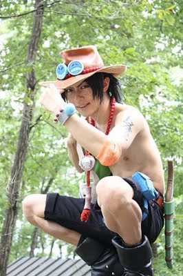 Nuestra galeria de Cosplay de One Piece - Página 6 One-Piece-Cosplay-Photography-Portgas-D-Ace-Photograph-3