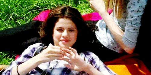 Relaciones de Selena Gomez Tumblr_loqou0ohrr1qhmofs