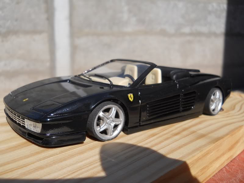 Ferrai Testarossa 1/24 terminada.... DSCN1247800x600