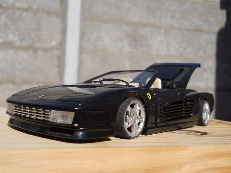 Ferrai Testarossa 1/24 terminada.... DSCN1257800x600