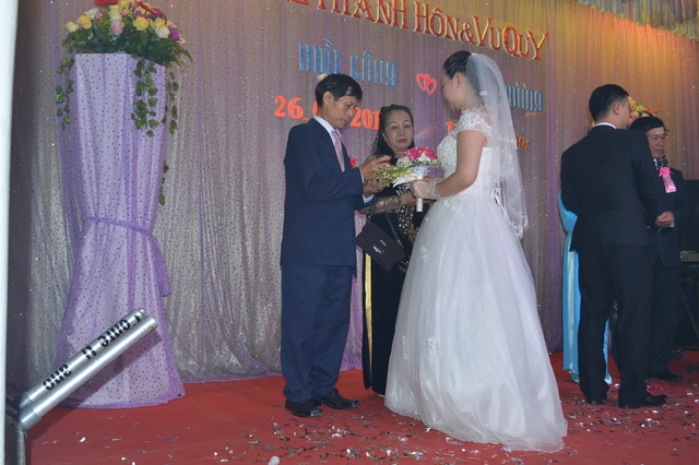 Ảnh đám cưới con trai bạn Trần thị Lan DSC_0237