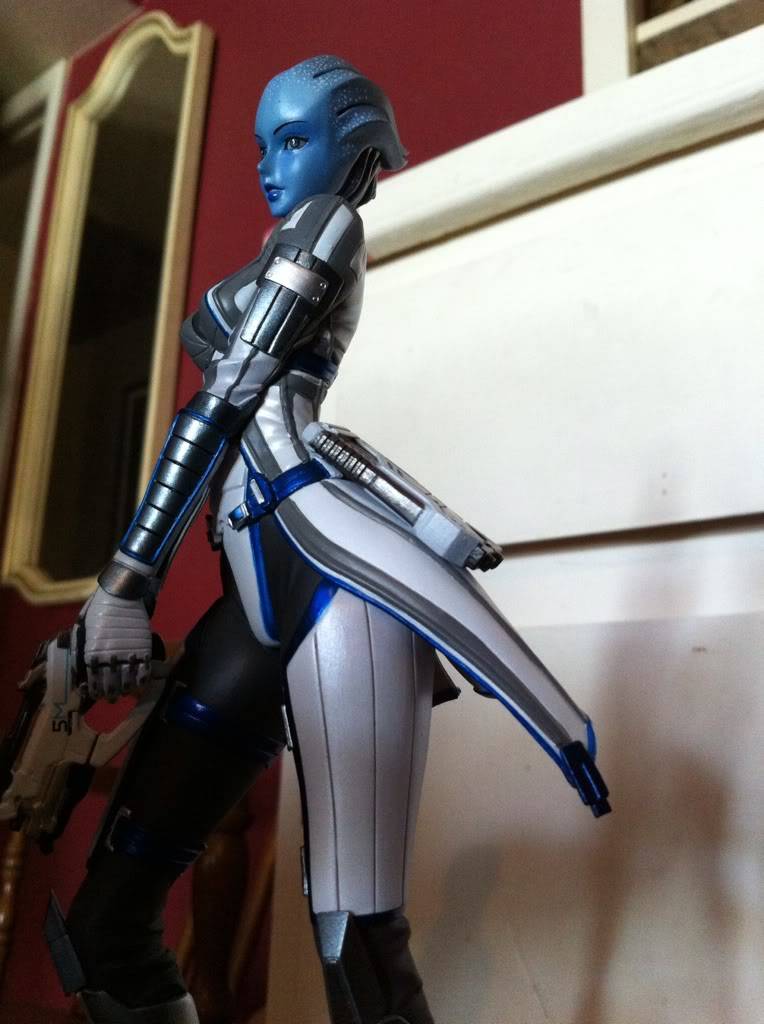   [Kotobukiya] Liara T'Soni Bishoujo Statue - Mass Effect - Página 3 0b4cca0b