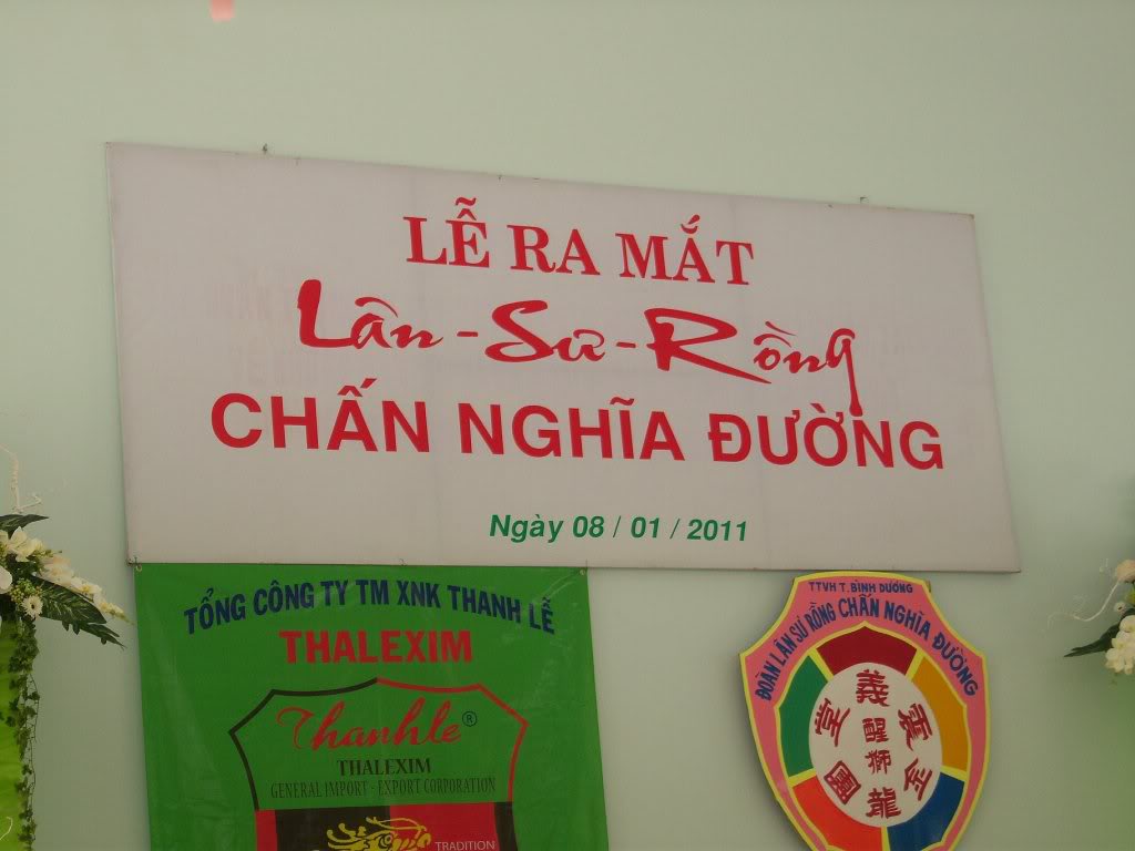 Chan Nghia Duong- BinhDuong " moi' ra nam dau " 100_1539