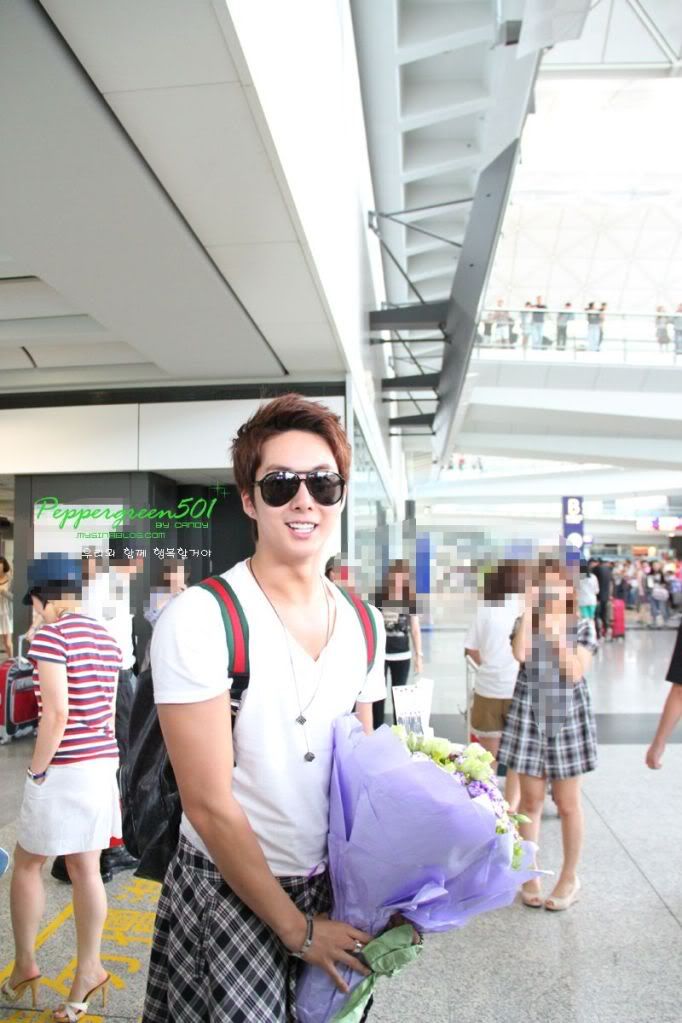 [HJB] Hong Kong Airport [16.07.11] 12bcbf39da29b57292ef3926