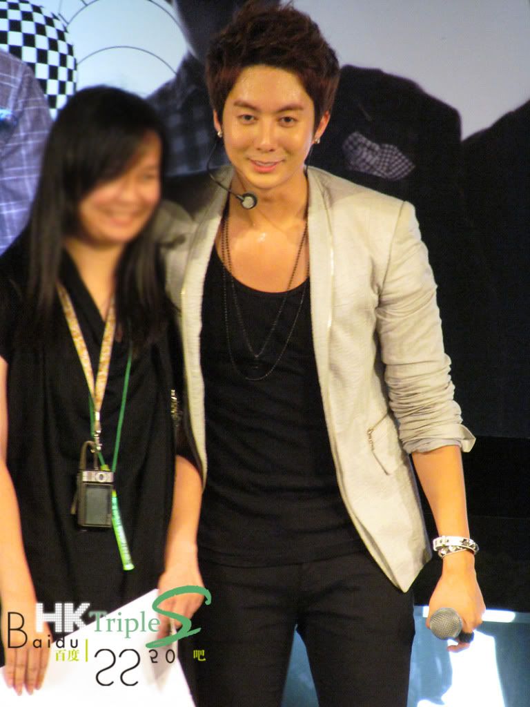 [HJB] Hong Kong Fanmeeting [17.07.11] (2) 29818a7c1fc8441fd8b4bd08