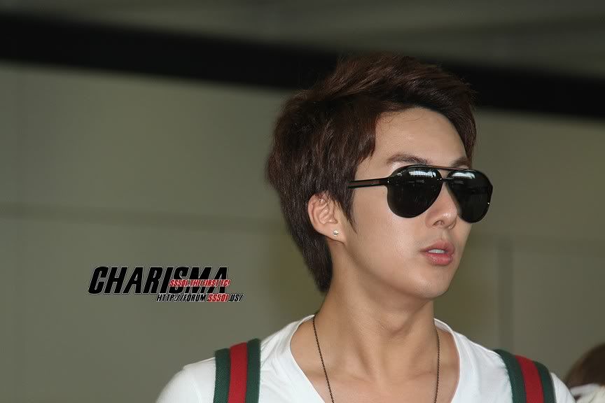 [HJB] Hong Kong Airport [16.07.11] 3a24955db942e4ec8d54308e