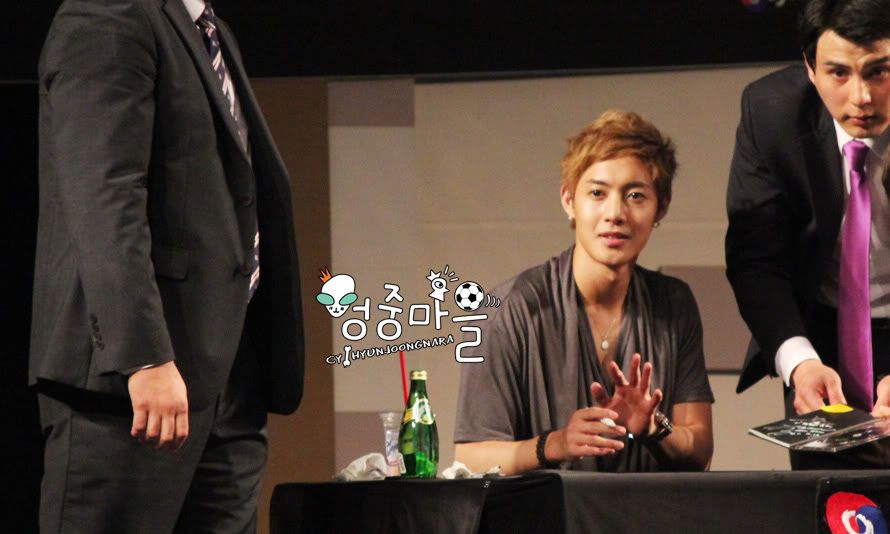 [HJL] ‘Break Down’ album Fansign Event [17.07.11] (5)  95c3c3d21ce37d9130add12a