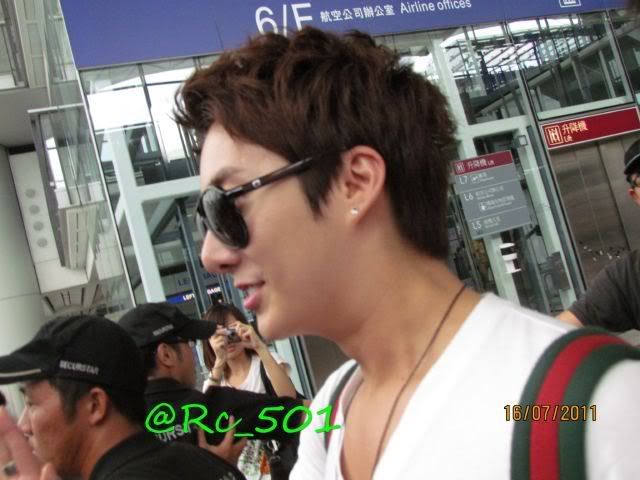 [HJB] Hong Kong Airport [16.07.11] Eo0b