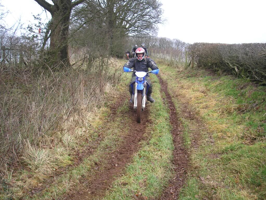 Sun 6th - Kington and back the slippery way - Page 3 034-3