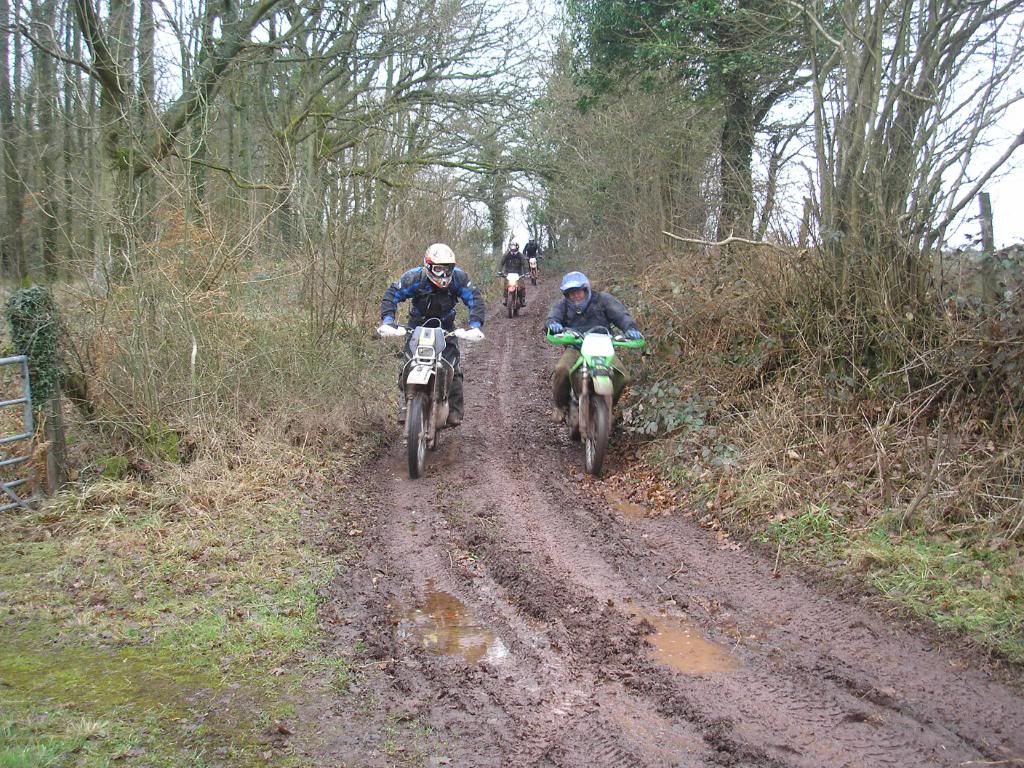 Sun 6th - Kington and back the slippery way - Page 3 053-1