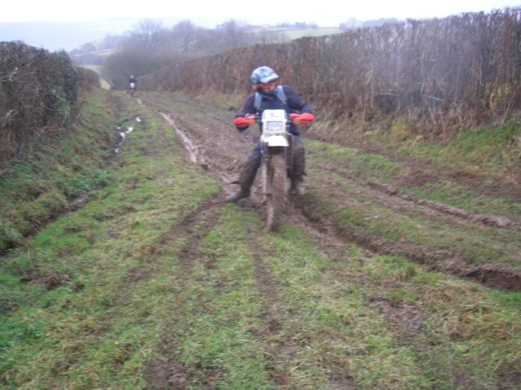 Sun 6th - Kington and back the slippery way - Page 3 060-1