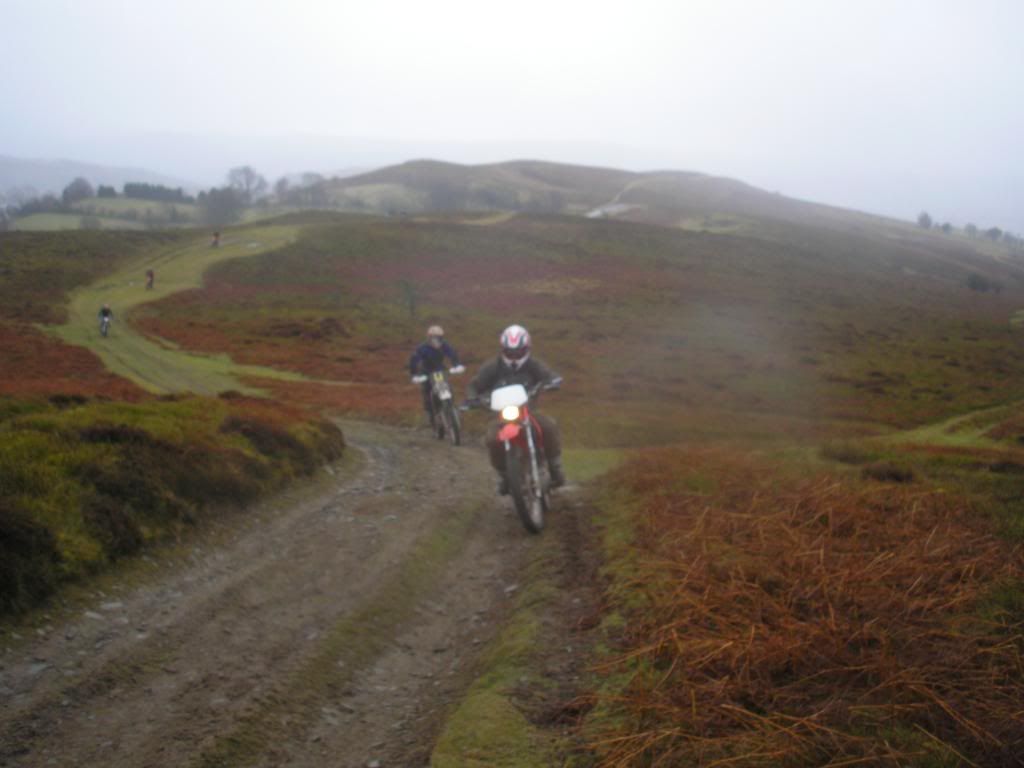 Sun 6th - Kington and back the slippery way - Page 3 062-1