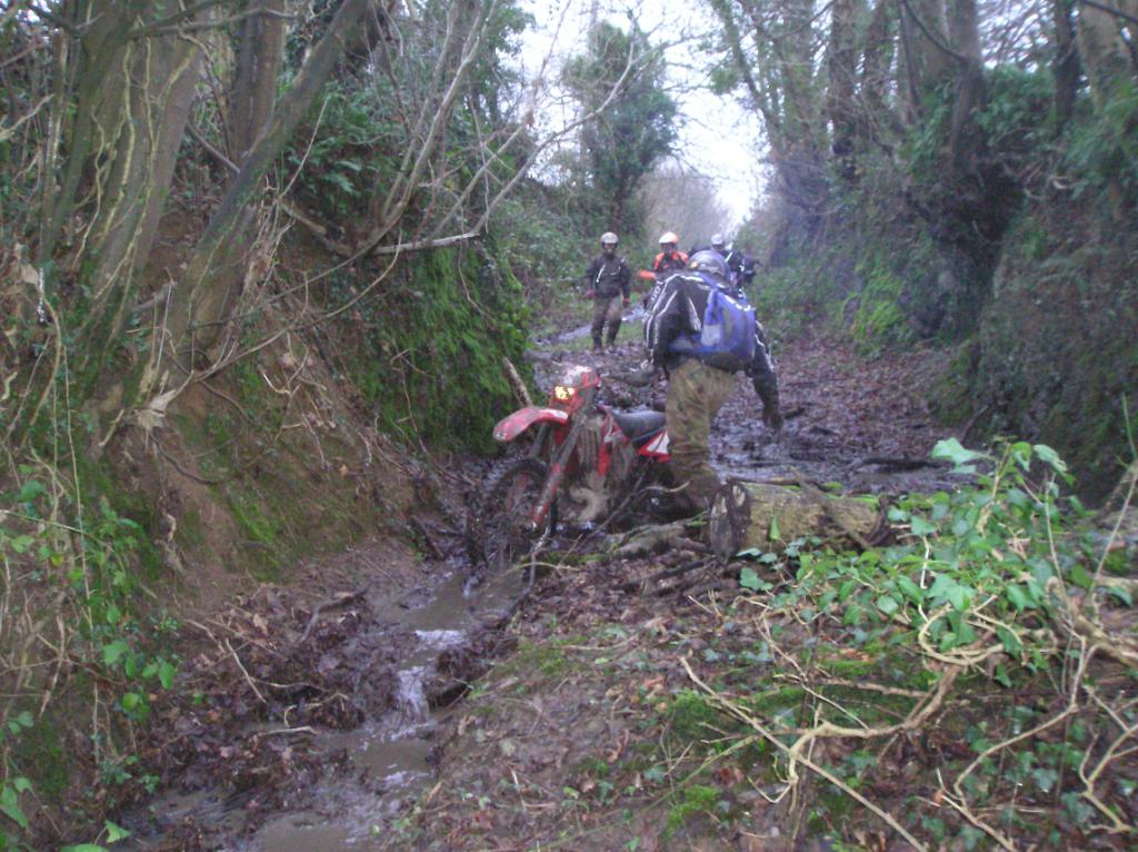 Sun 6th - Kington and back the slippery way - Page 3 083