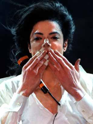 MERCI A MYFRAGG!!!! Michael20Jackson20451