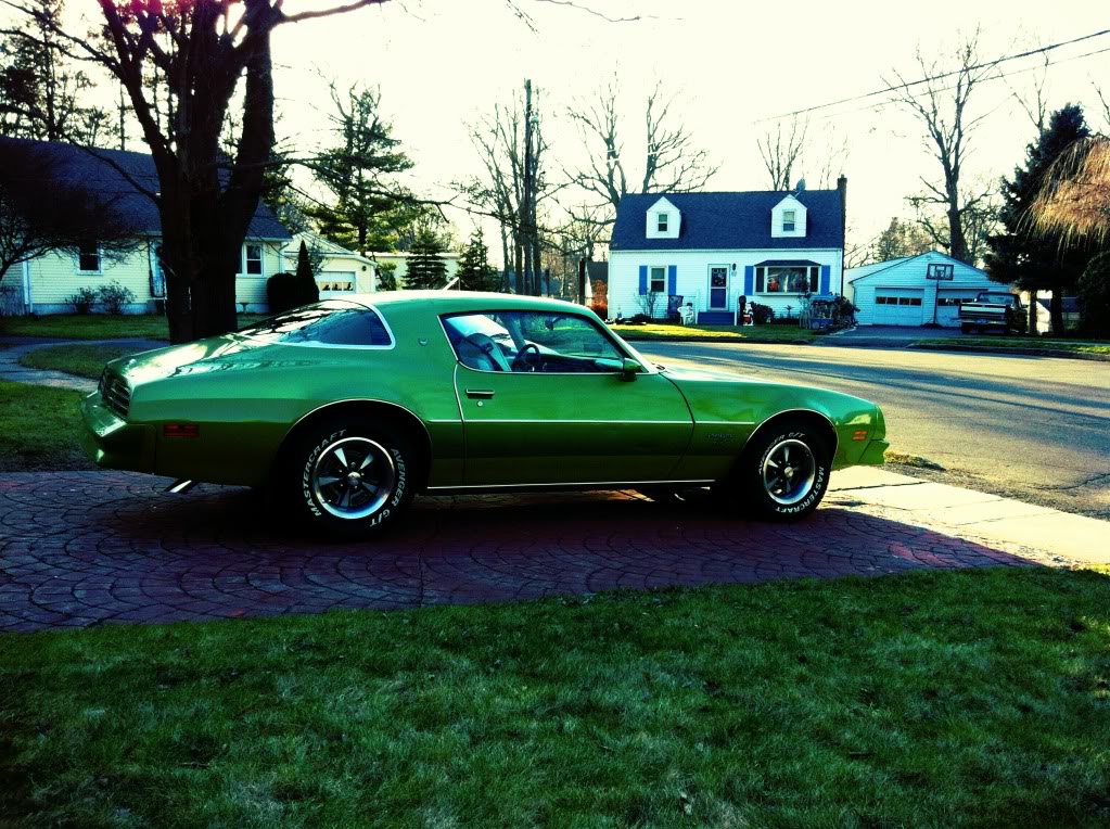 My Greenbird.  1976 Metalime Green Pontiac Firebird Esprit IMG_0691