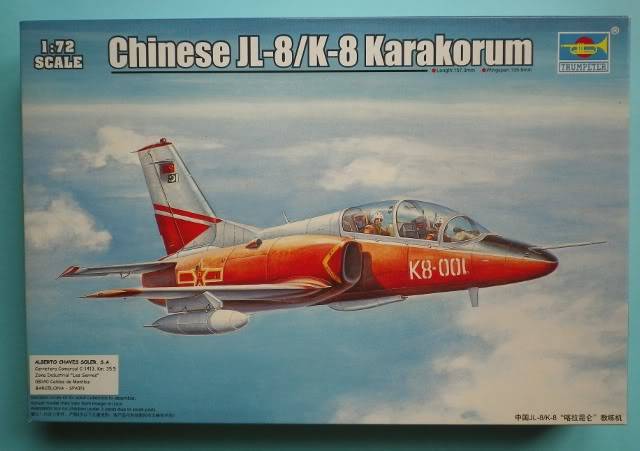 Hongsu JL-8 Karakorum , Trumpeter , 1/72 IMGP0001