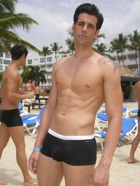 Mister Universe Model 2012. Ảnh tường thật đêm chung kết - Page 10 Spain-1