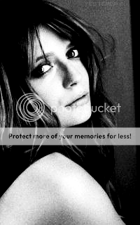 Mischa Barton MB27