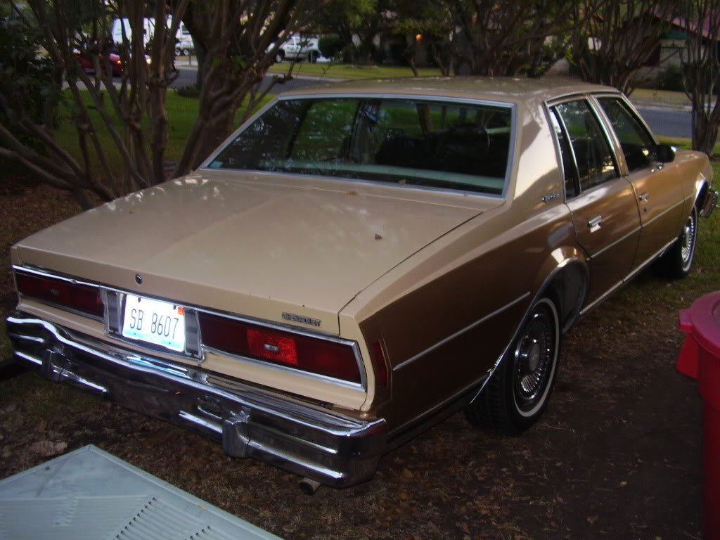 1977 Caprice Sedan - Today's long-winded story from Texas Mike 1977CapriceClassic007