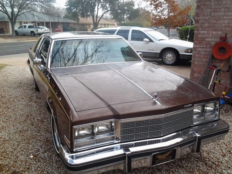 Delivering the '79 Electra and then down to San Antonio for a fun night on the river 396955_10200263732066652_137484840_n